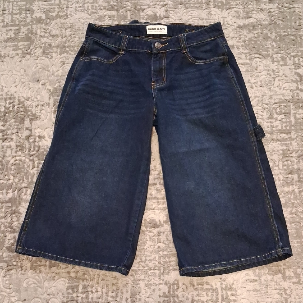 GOGO Jeans | Wide Leg Capris Size 7